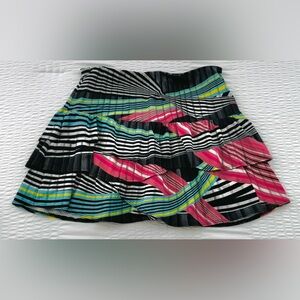 Lucky in Love Size S Stripe 3 Tier Scallop Skort